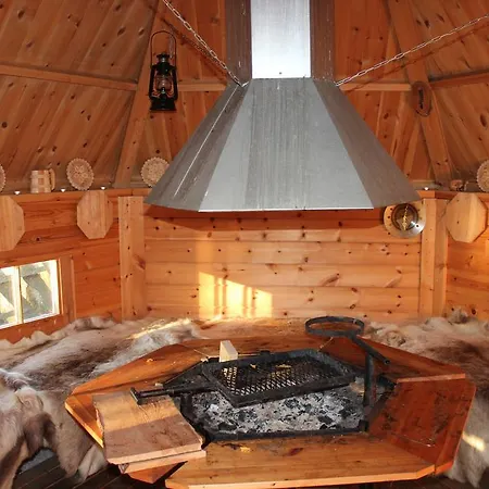 Solheim Fritidsgard Фермерский дом *